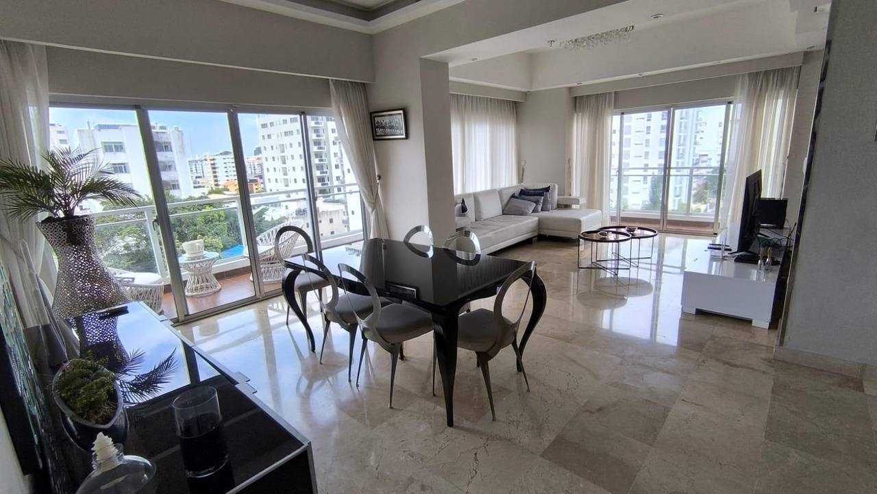 Apartamento Piantini Amueblado