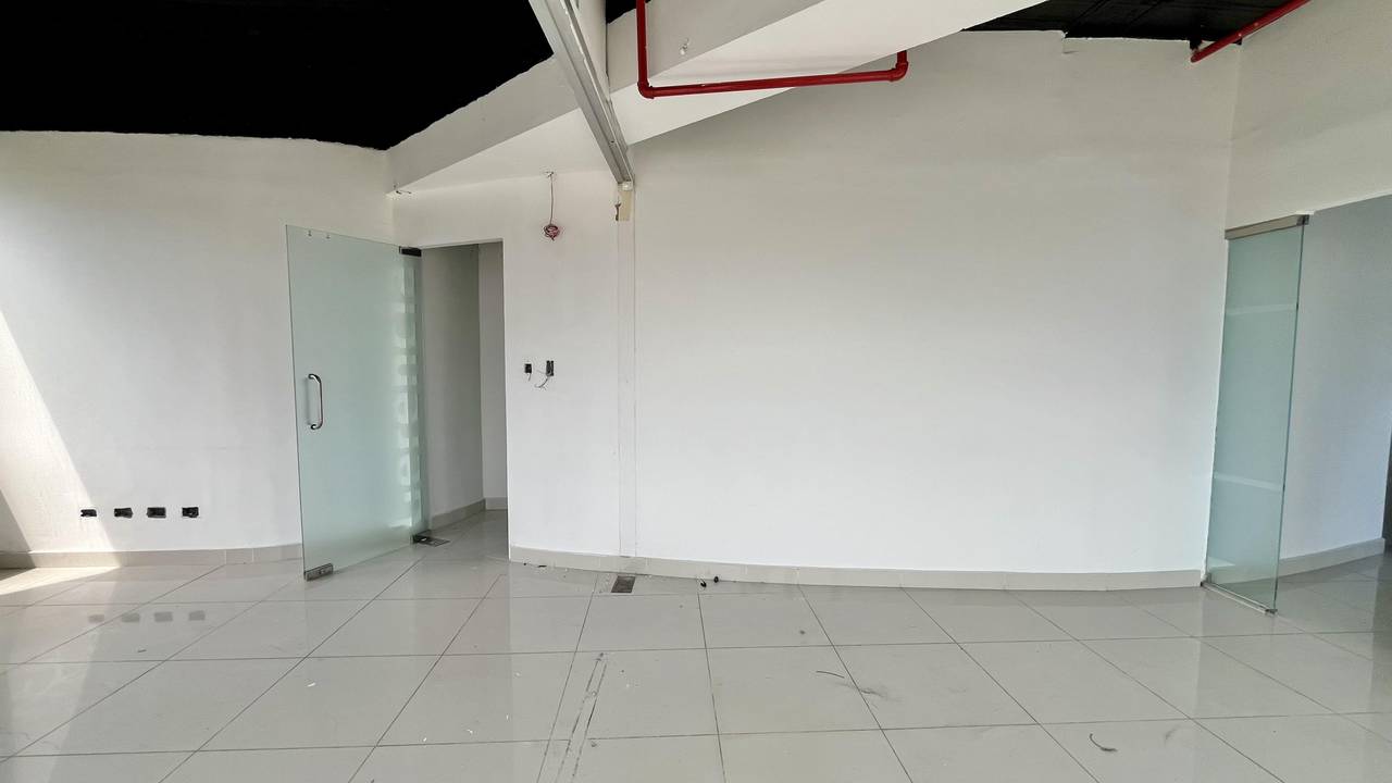 ¡Oficina en Alquiler en Piantini, Santo Domingo!