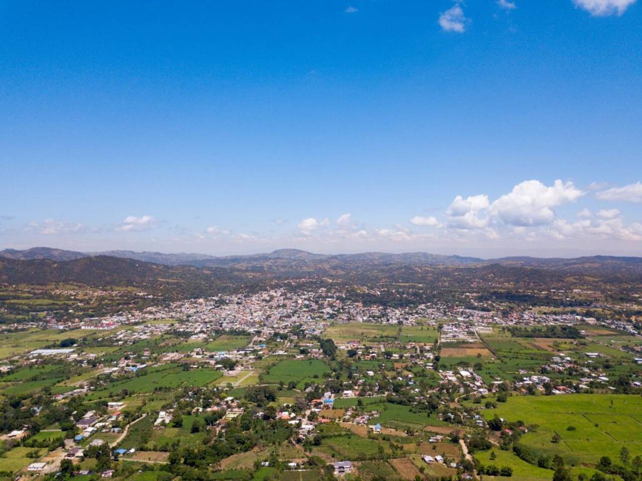 Venta de Solar con Vista a pueblo de Jarabacoa