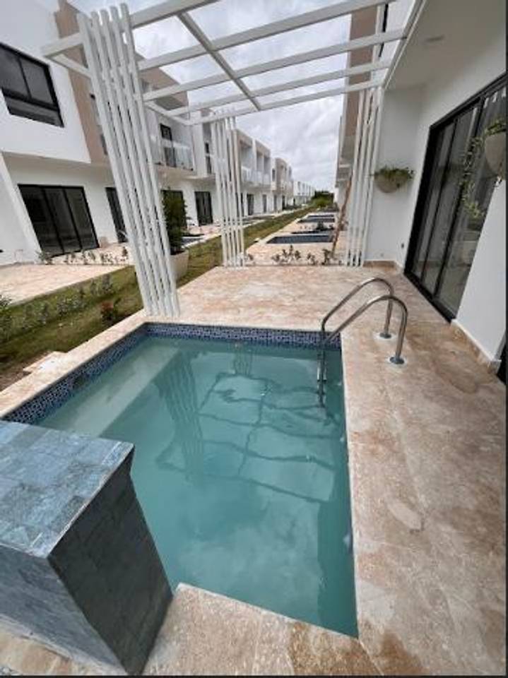Villa nueva a estrenar en Vista Cana, Residencial Dumax Lux – Punta Cana 🌴