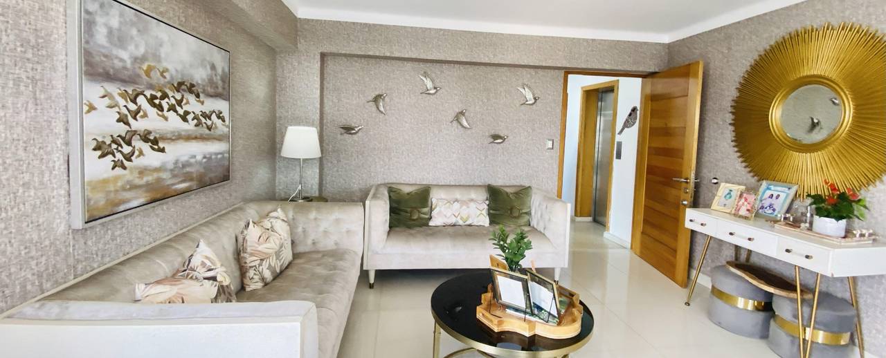 Apartamento 3 Habitaciones en Torre, Próximo a la Churchil | Venta RD