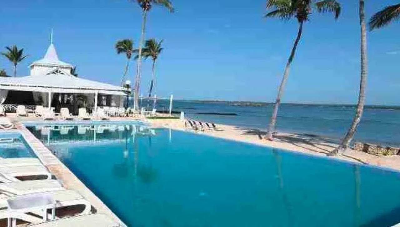 Lote en Venta en Playa nueva Romana con vista al campo de gol Profesional