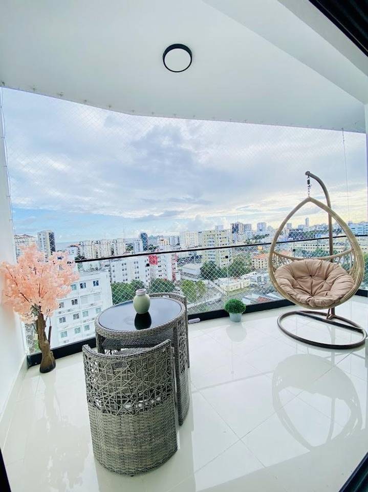 Alquiler de apartamento amueblado de 2 habitaciones en Naco