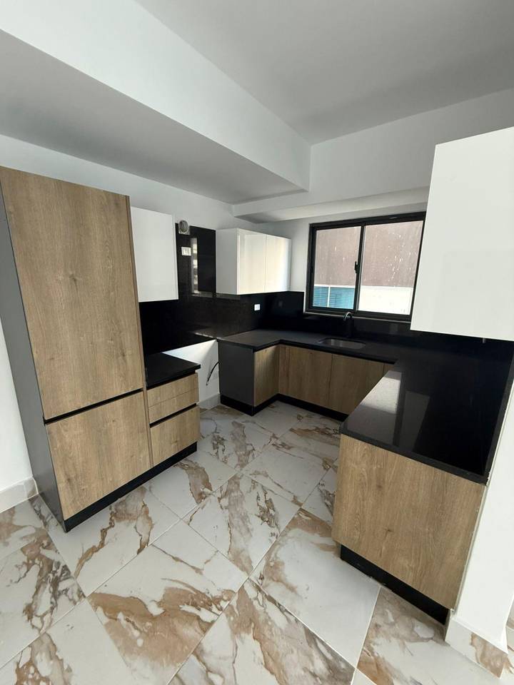 Vendo Moderno apartamento en Piantini