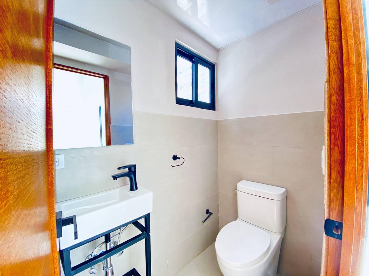 Apartamento en Venta en Serrallés Nuevo a Pasos del Parque y prox a Agora Mall