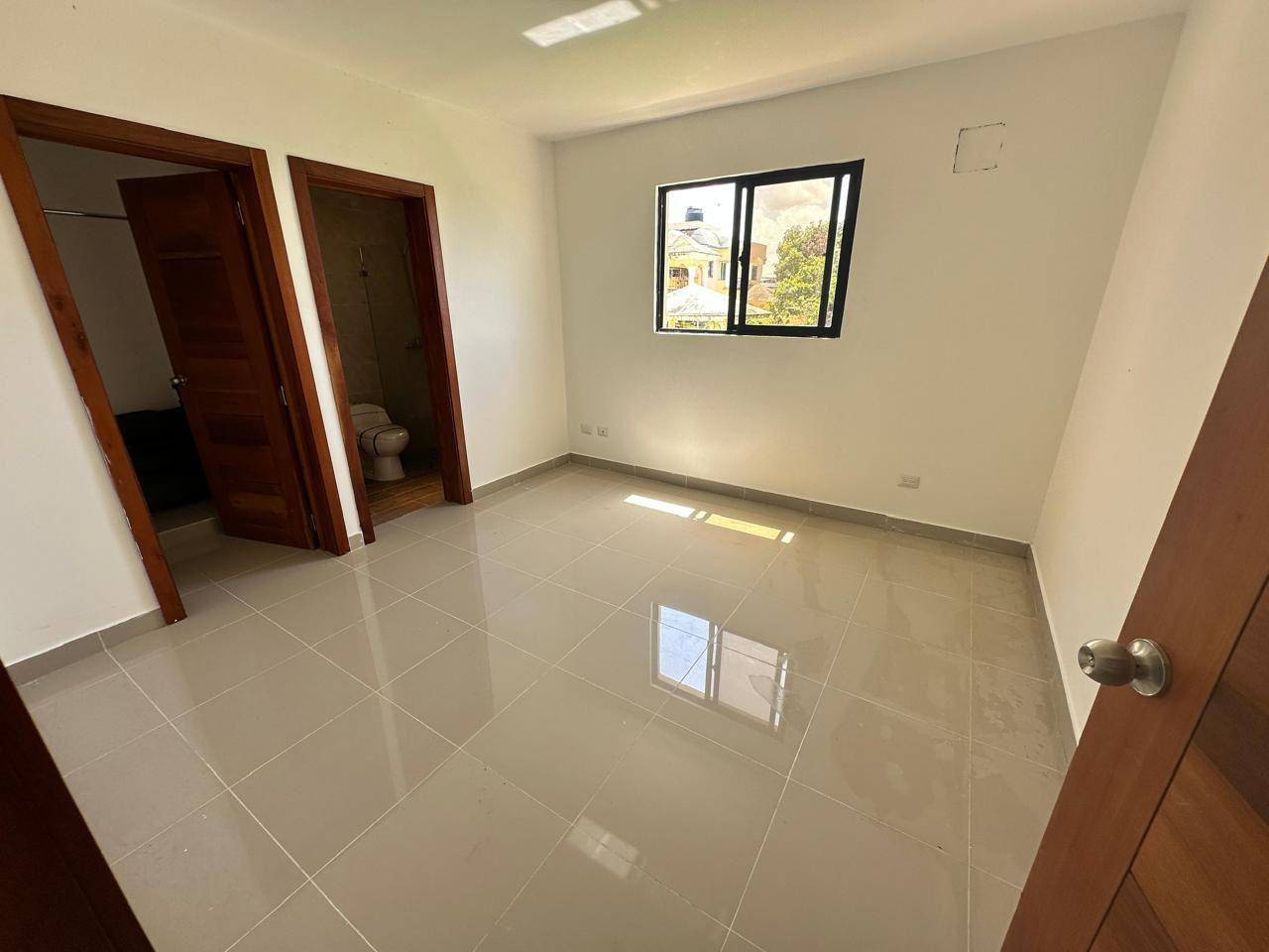 Prado Oriental, San Isidro