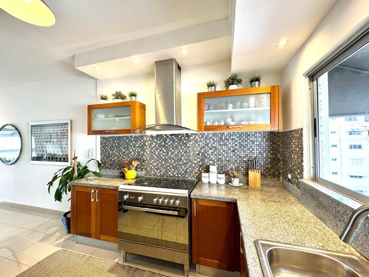 Apartamentos en alquiler en Santo Domingo D.N., 114 m²