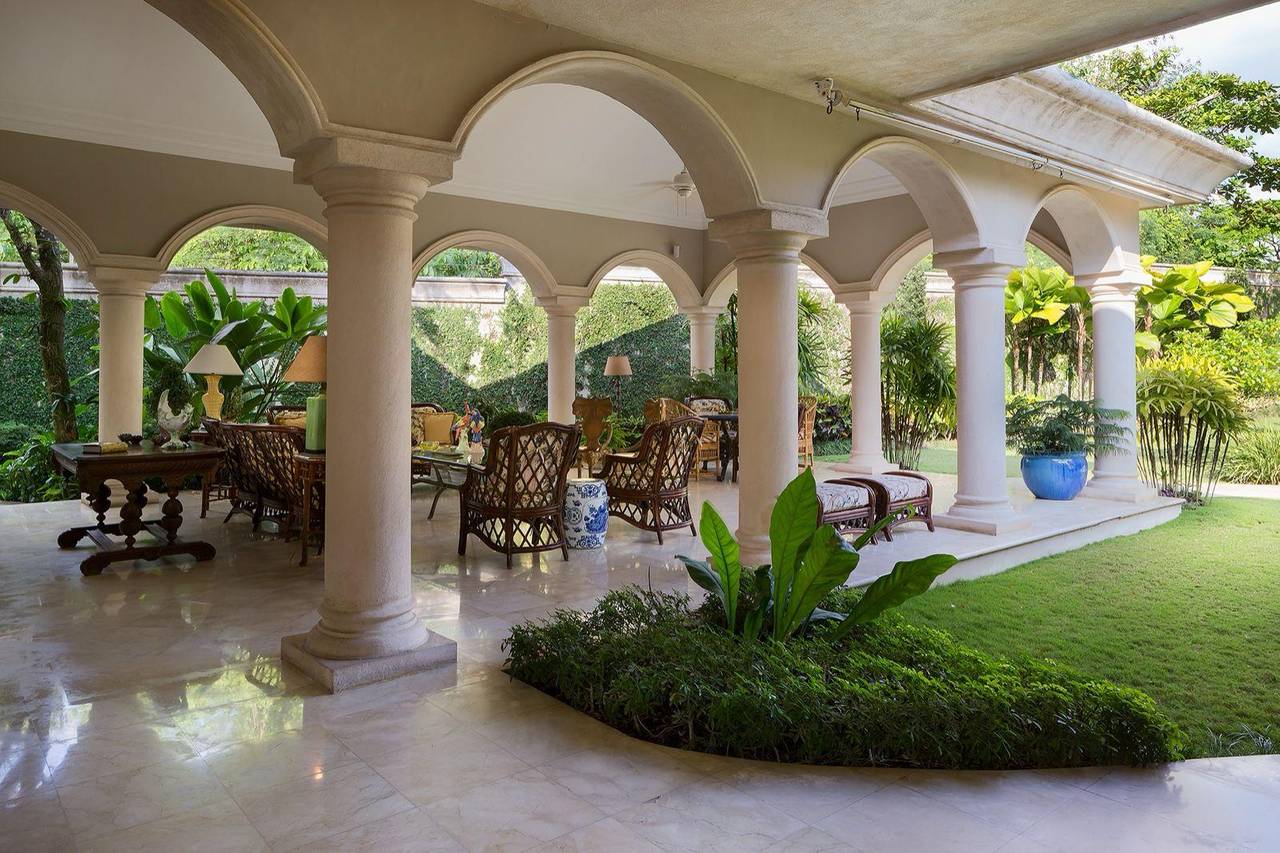 Private Luxury House Estate Santo Domingo, Dominican Republic  Privacy • Security • Immediate Occupancy