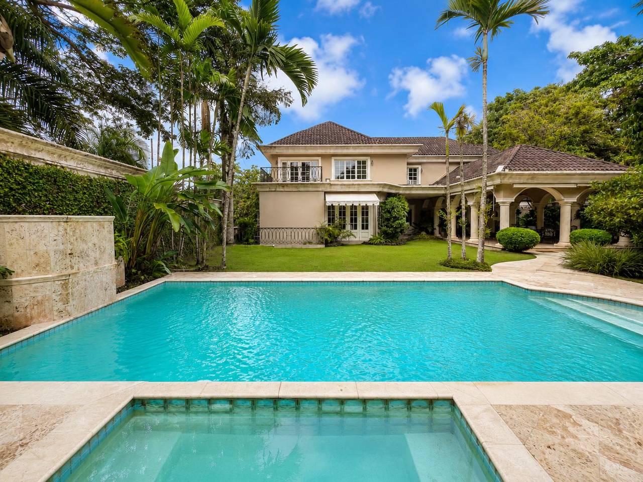 Private Luxury House Estate Santo Domingo, Dominican Republic  Privacy • Security • Immediate Occupancy