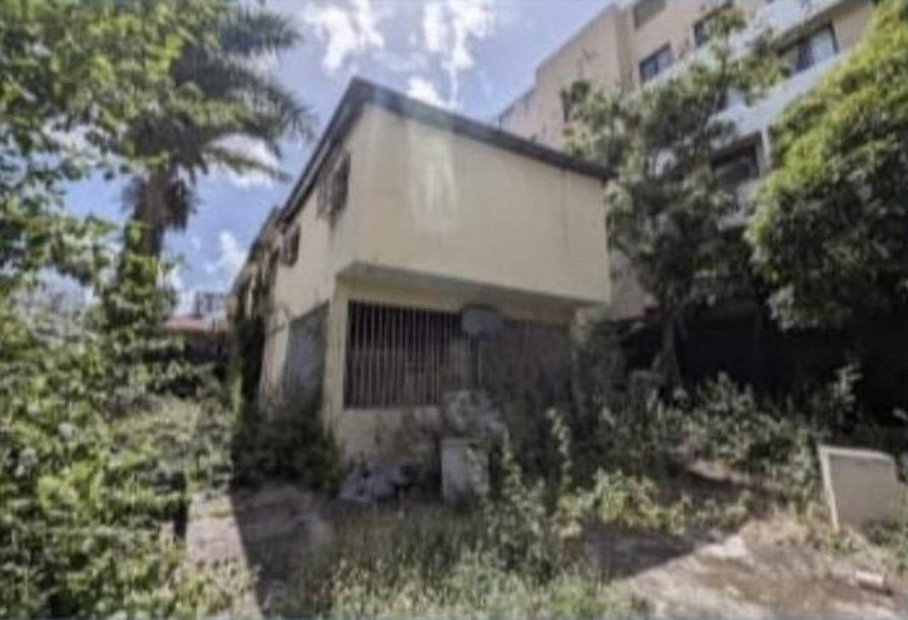 Casa solar comercial en venta de 854 m² ubicado en Piantini|Serrallés