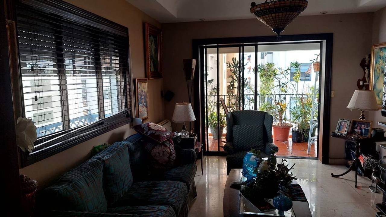 Apartamento  hab. Ensanche Naco, Santo Domingo DN, Rep. Dom.
