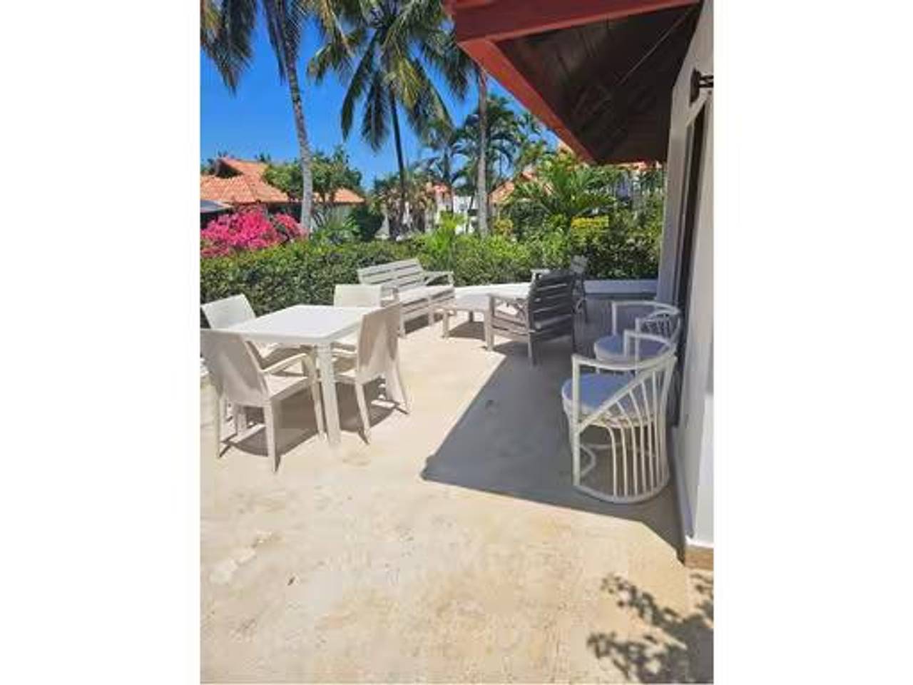 Villa independiente amueblada en Boca Chica