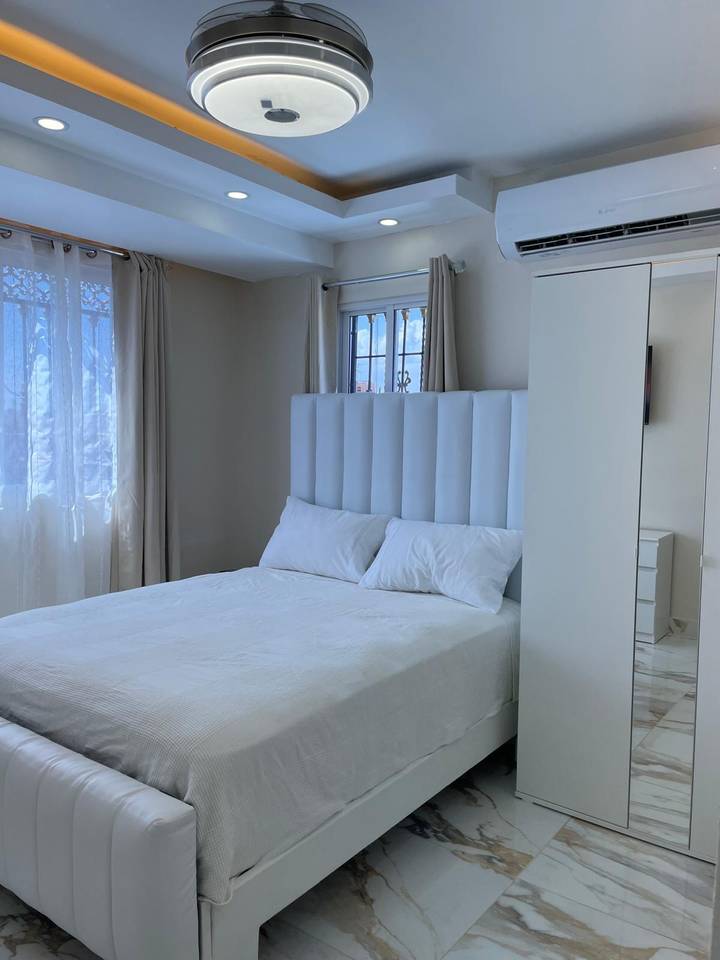 Apartamento disponible en Hainamosa.