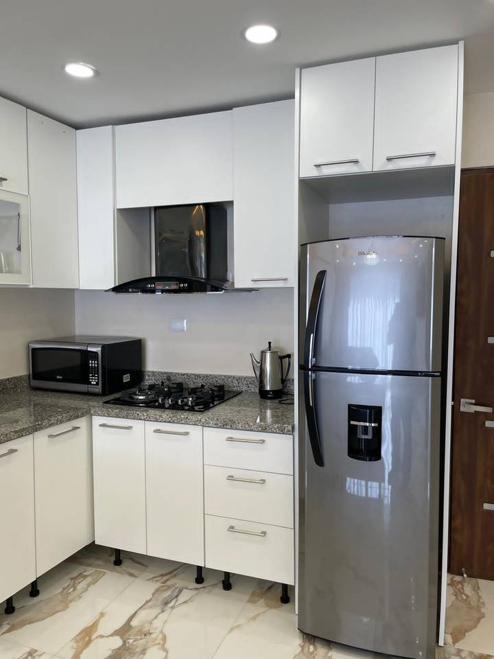 Apartamento disponible en Hainamosa.