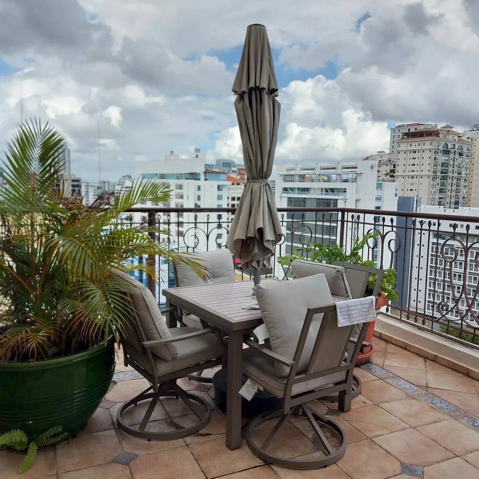 Apartamento 4 hab. La Esperilla. Santo Domingo, Rep. Dom.