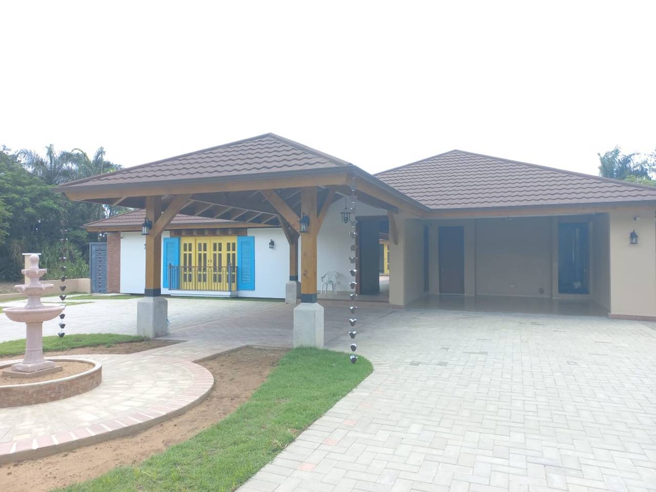 Villa Mediterranea Moderna en Jarabacoa