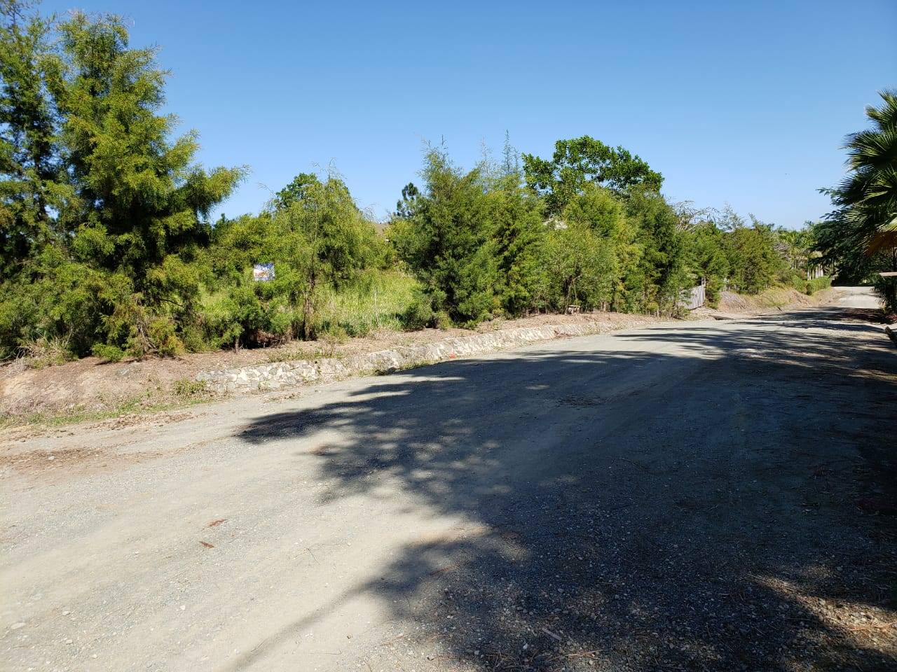 Solar de venta en proyecto cerrado.