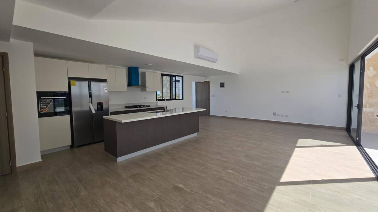 VENTA PENTHOUSE PUNTA CANA / THE BEACH