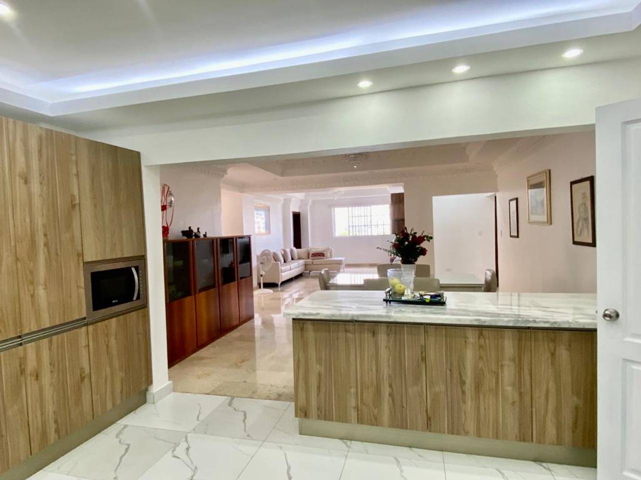 Espacioso Penthouse en Bella Vista Sur