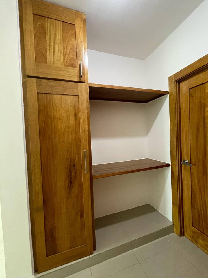 Elegante y Cómodo Penthouse en Llanos de Gurabo