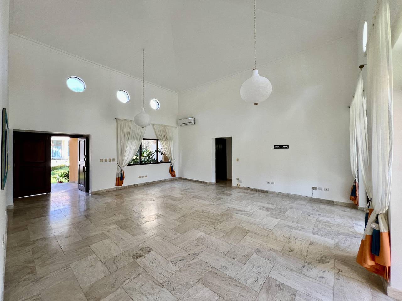 Villas en venta en Bávaro, 240 m²