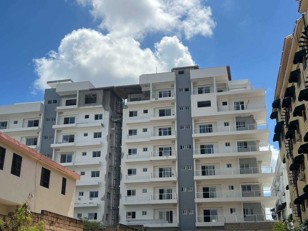 TORRE GIULIETTA II - APARTAMENTOS EN EL ENSANCHE OZAMA