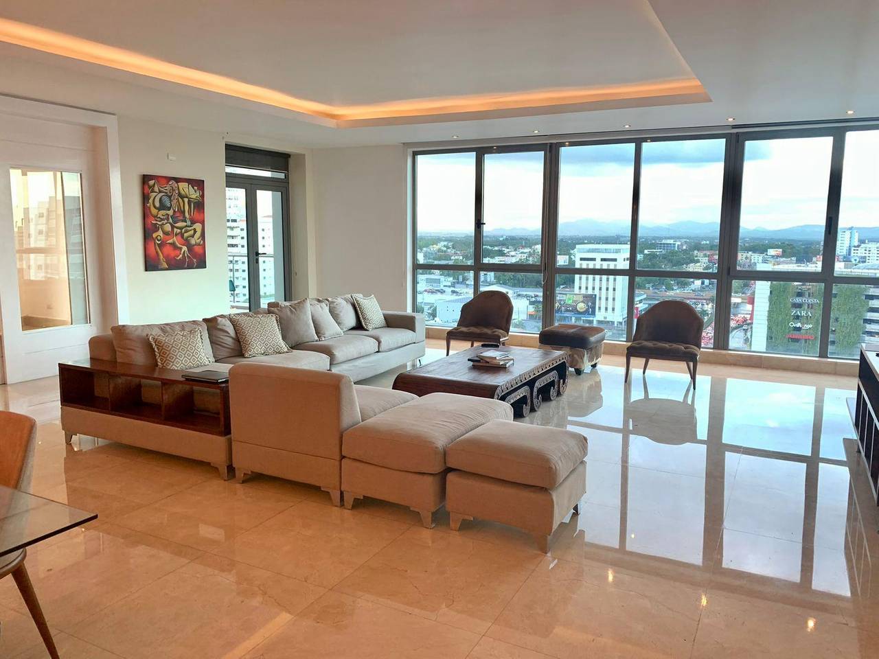 Apartamento amueblado de 3 habitaciones en renta en Piantini