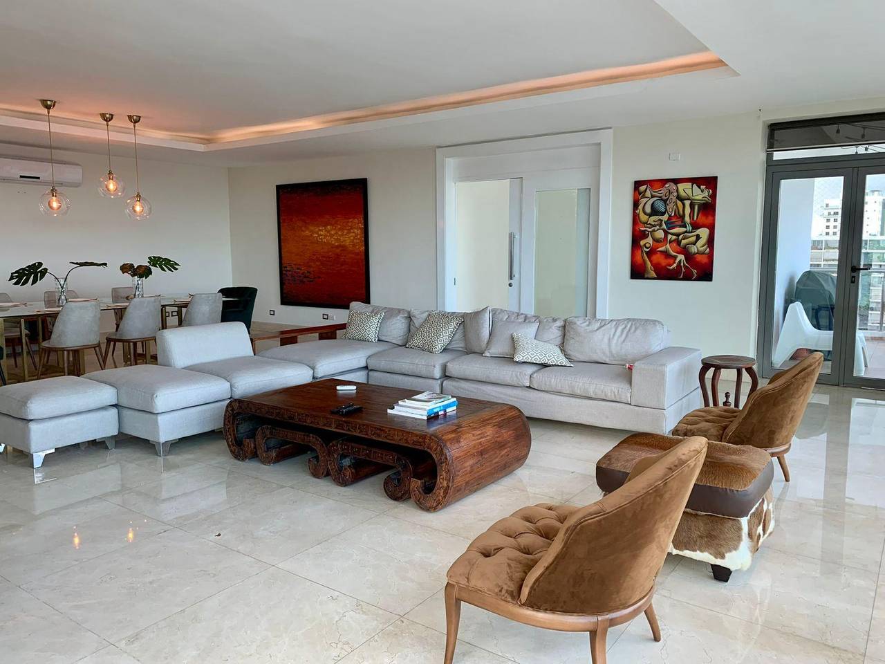 Apartamento amueblado de 3 habitaciones en renta en Piantini