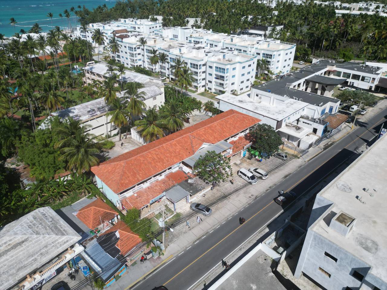 Locales Comerciales en venta en Bávaro, 2000 m²