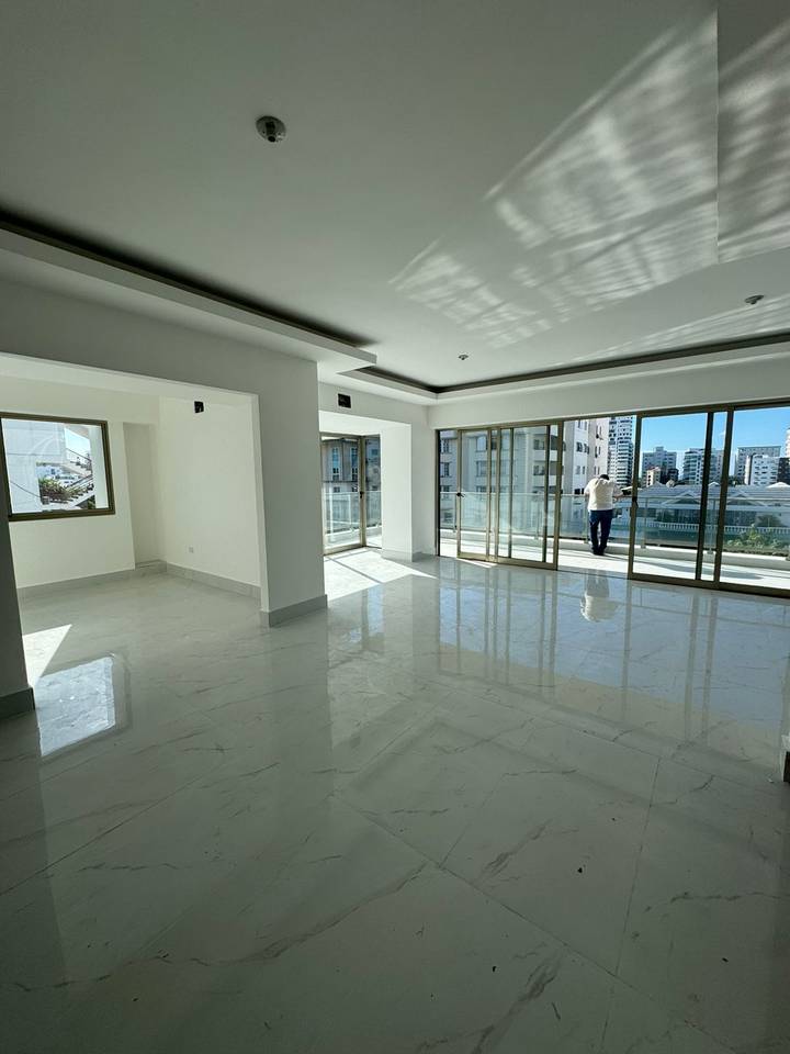 Apartamento en venta en los Cacicazgos