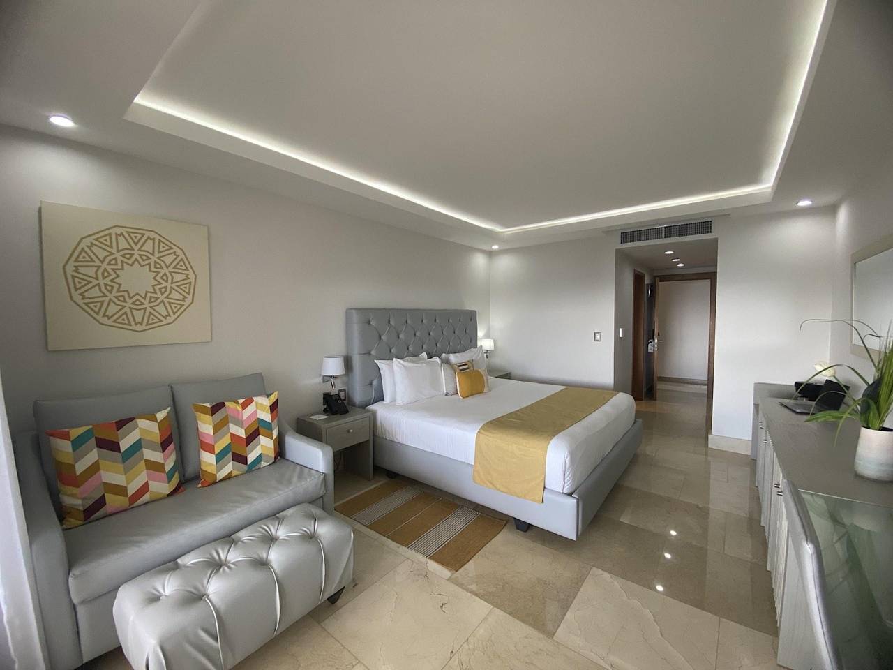 Luxury Condo-Hotel for Sale in Samaná | Beachfront Investment in Dominican Republic 5