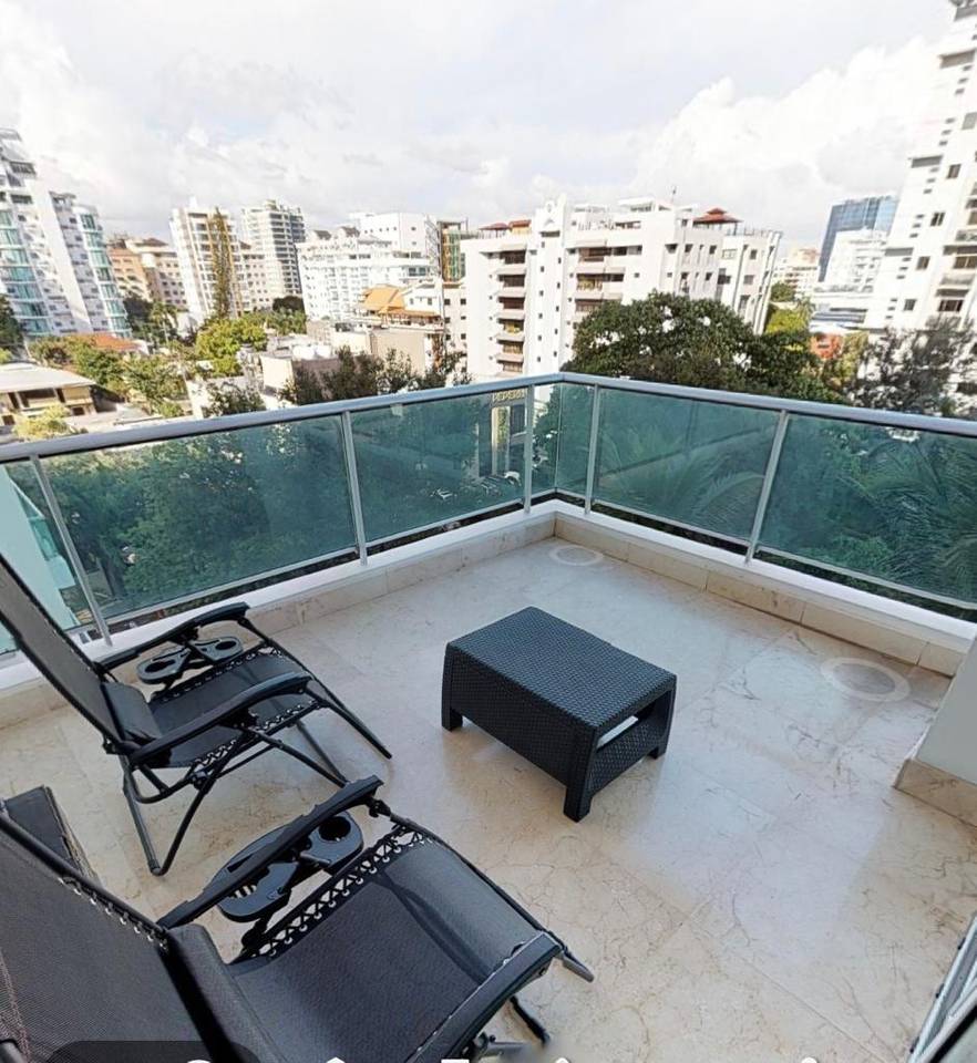 Piantini Confor y Elegancia , en un apartamento de 3 habitaciones en Piantini!
