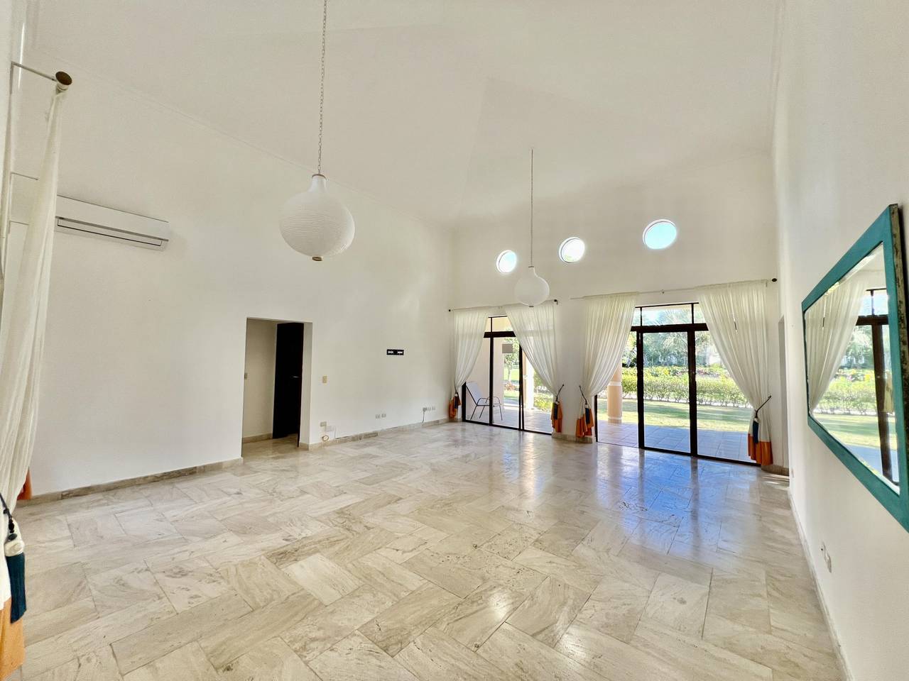 Villas en venta en Bávaro, 240 m²