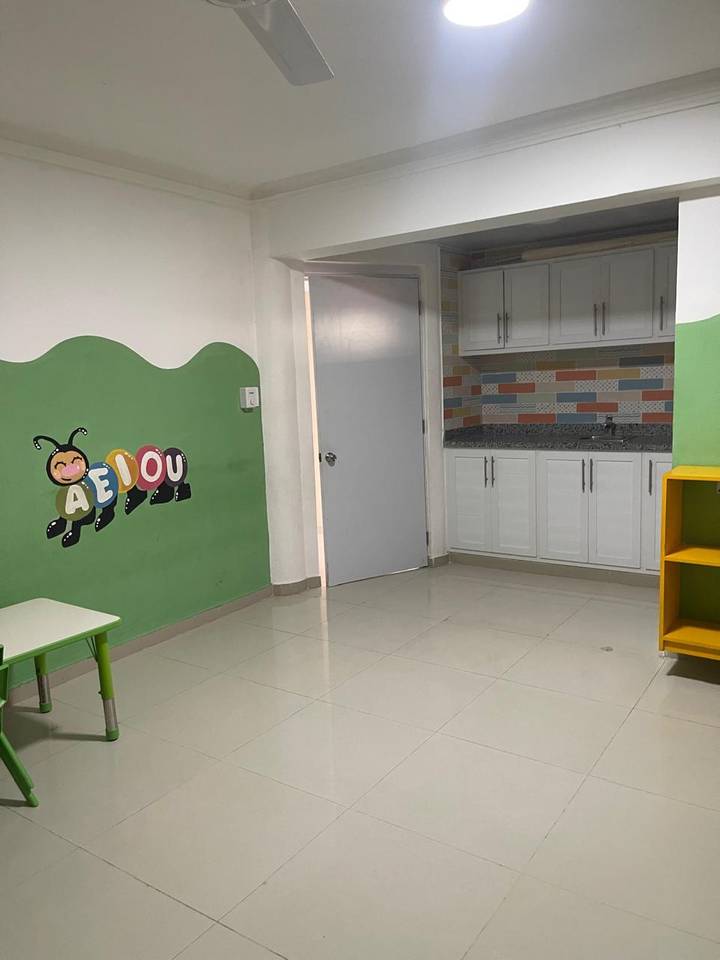 Edificios en venta en Santo Domingo Este, 744 m²