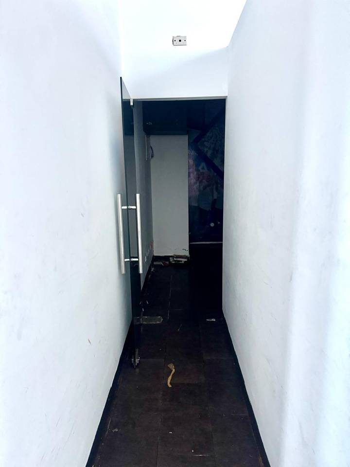 VENDO LOCAL COMERCIAL IDEAL PARA USO CORPORATIVO