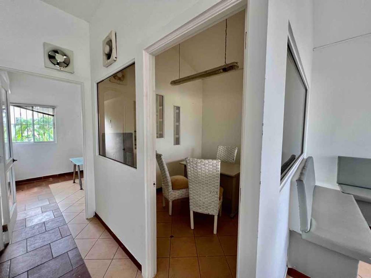 Locales Comerciales en alquiler en Bávaro, 32 m²