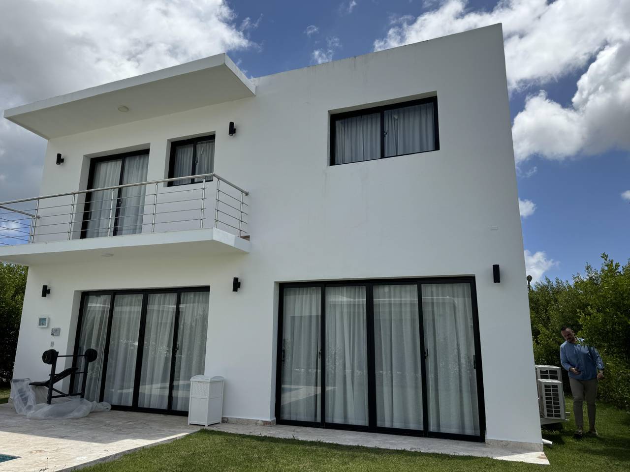 Moderna Casa en Venta con Picuzzi en Vista Cana, Punta Cana