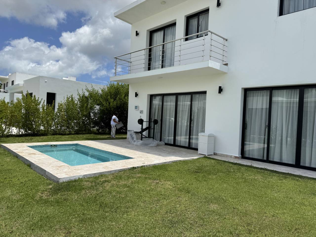 Moderna Casa en Venta con Picuzzi en Vista Cana, Punta Cana