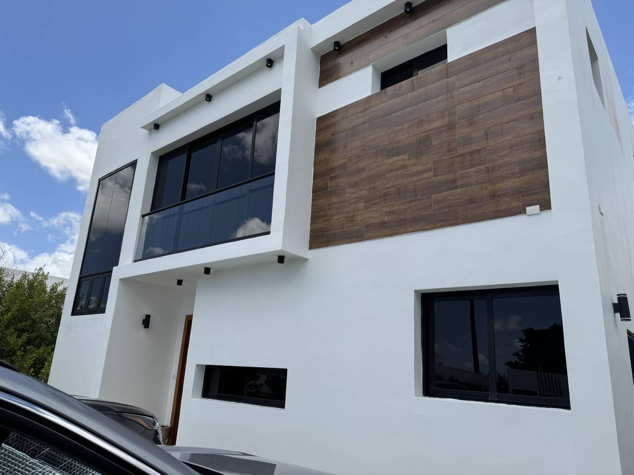 Moderna Casa en Venta con Picuzzi en Vista Cana, Punta Cana