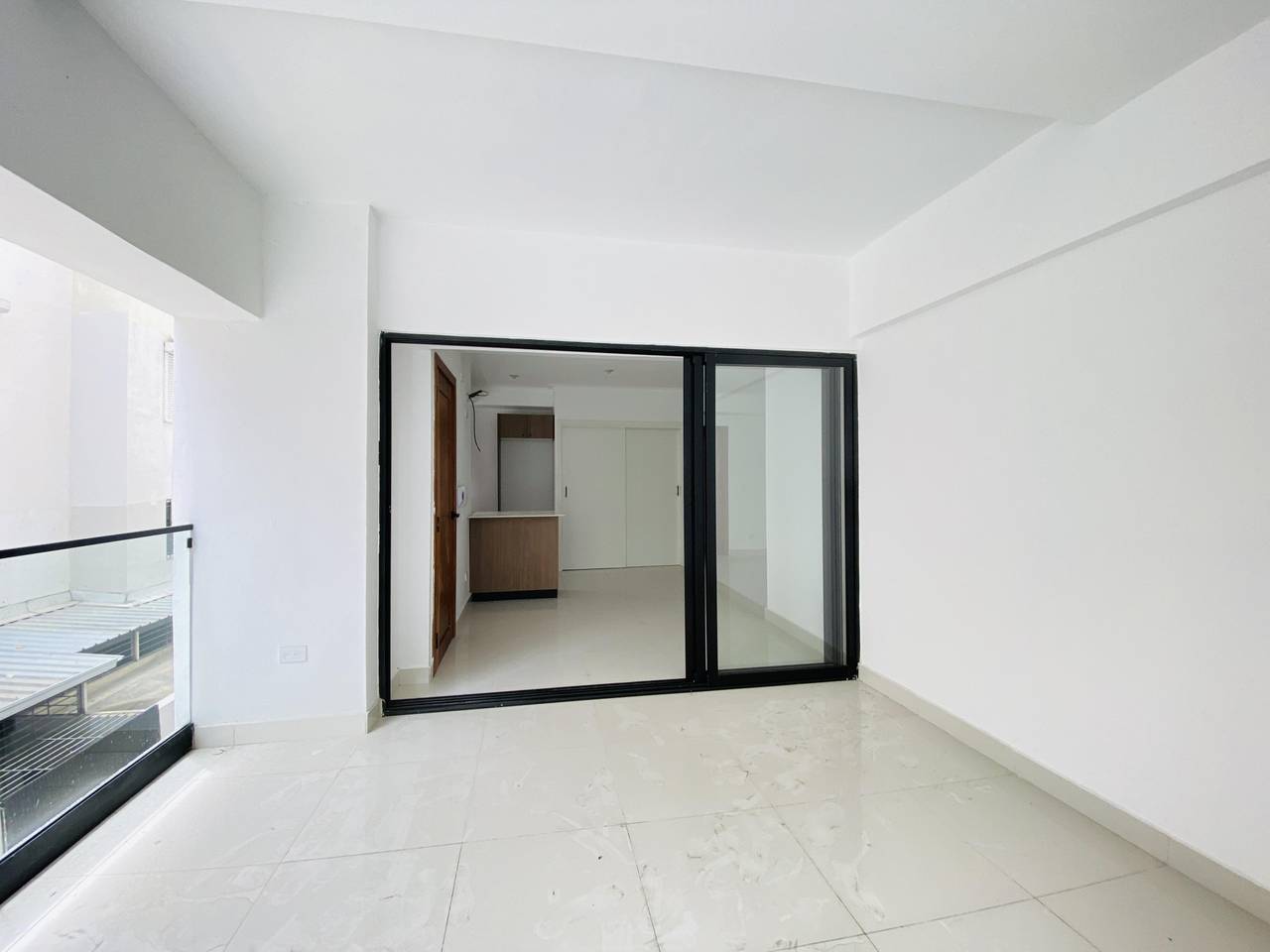 Apartamento en Venta en Serrallés Nuevo a Pasos del Parque y prox a Agora Mall