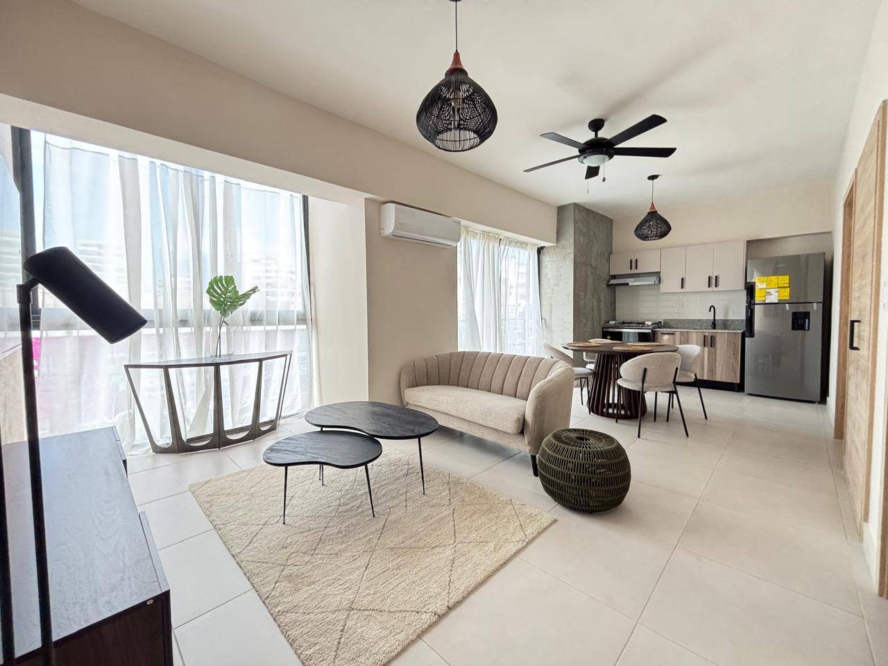 Departamento moderno en alquiler – 1 habitación con áreas sociales completas en Ensanche Naco
