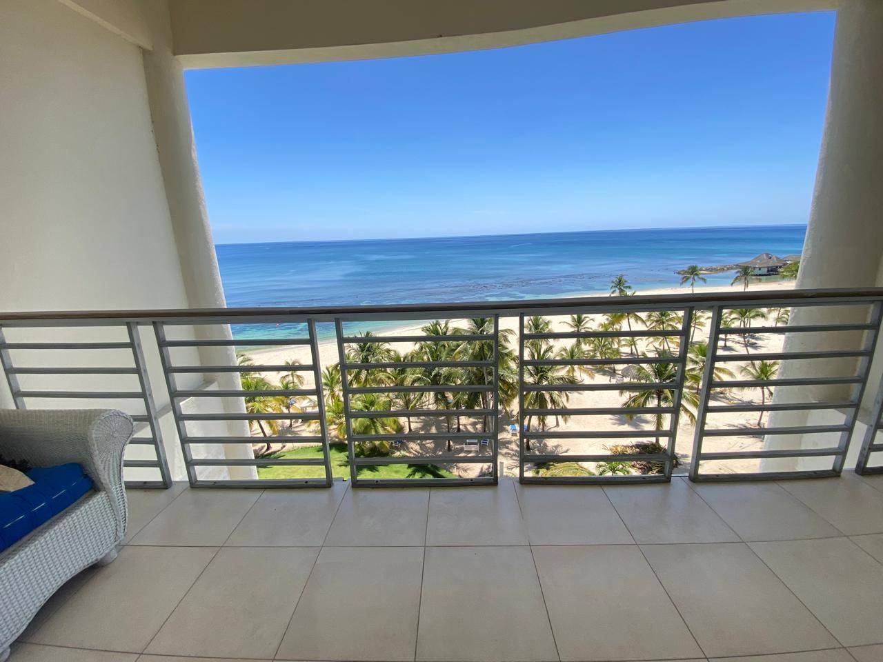 Penthouse en primera linea de playa en Juan Dolio