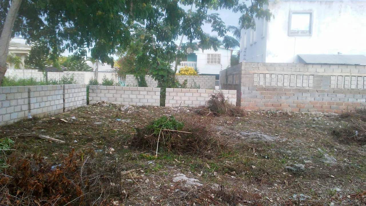 LAND SALE IN BOCA CHICA 5