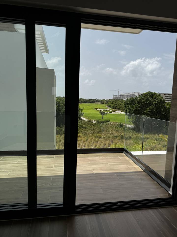 Apartamento en Venta Libre de Impuestos en Cana Cove – Cana Bay
