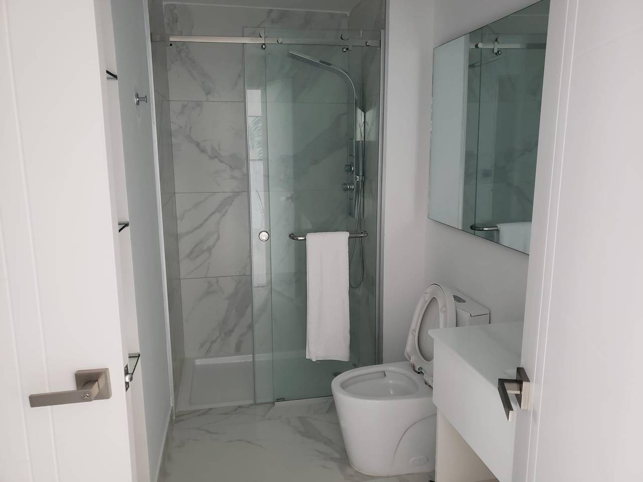 Investment opportunity in Punta Cana fully furnished luxury condo is located inside the exclusive Cana Bay community, just minutes from the beach, golf course, restaurants, and the famous Hard Rock Hotel & Casino.