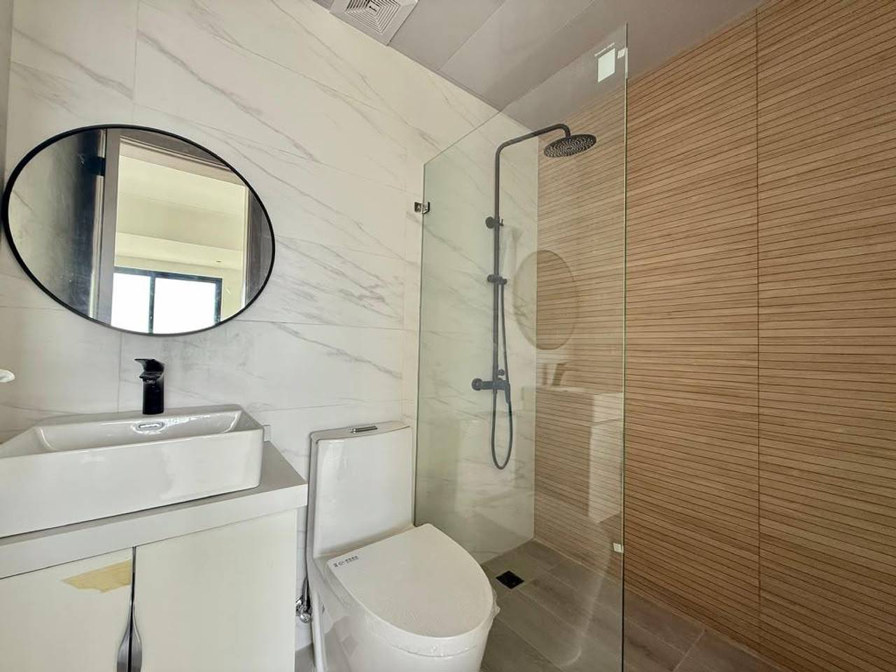 Alquiler Moderno apartamento de 1 habitación ubicado en el sector de Evaristo Morales