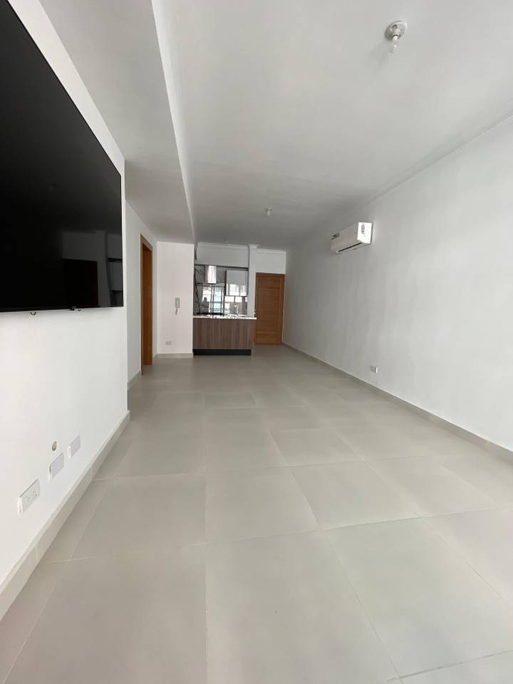 Apartamento en Alquiler en Naco Santo Domingo | 2 Habitaciones con Piscina y Gimnasio