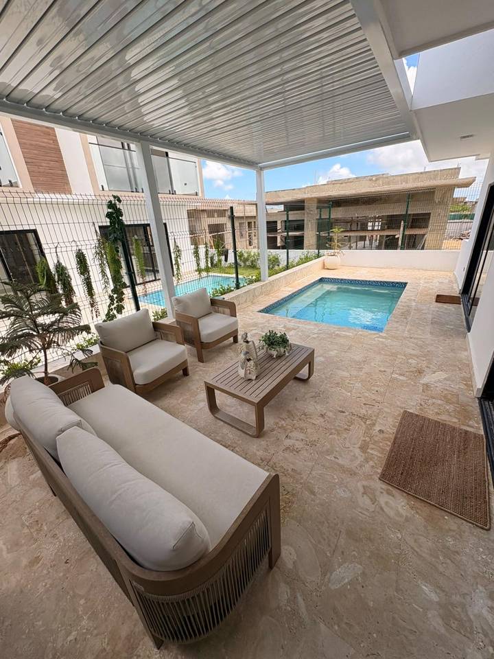 Townhouse à louer à Bávaro, 110 m²
