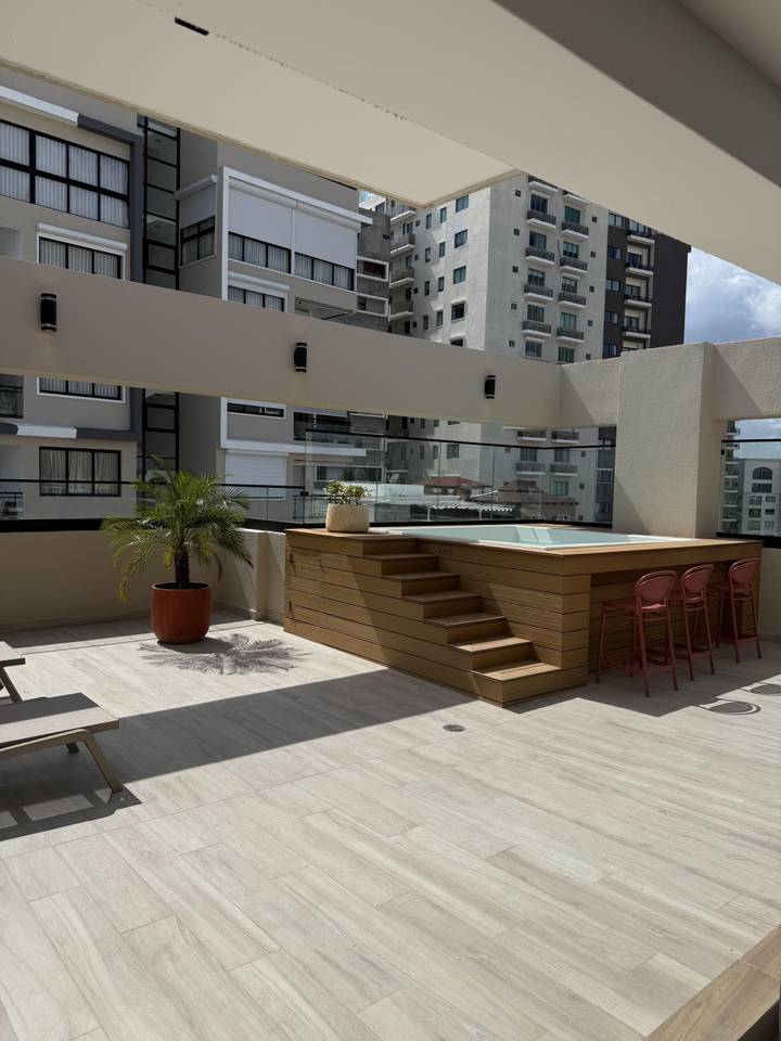 Modern ready-to-move apartment project in Urbanización Real, Santo Domingo 5