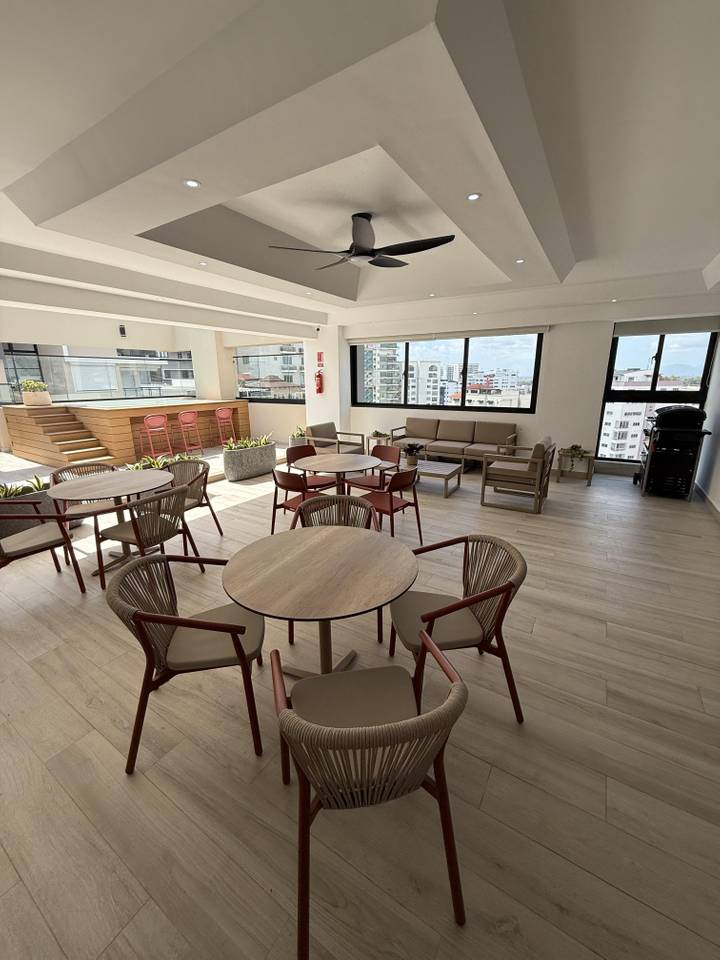 Modern ready-to-move apartment project in Urbanización Real, Santo Domingo 4